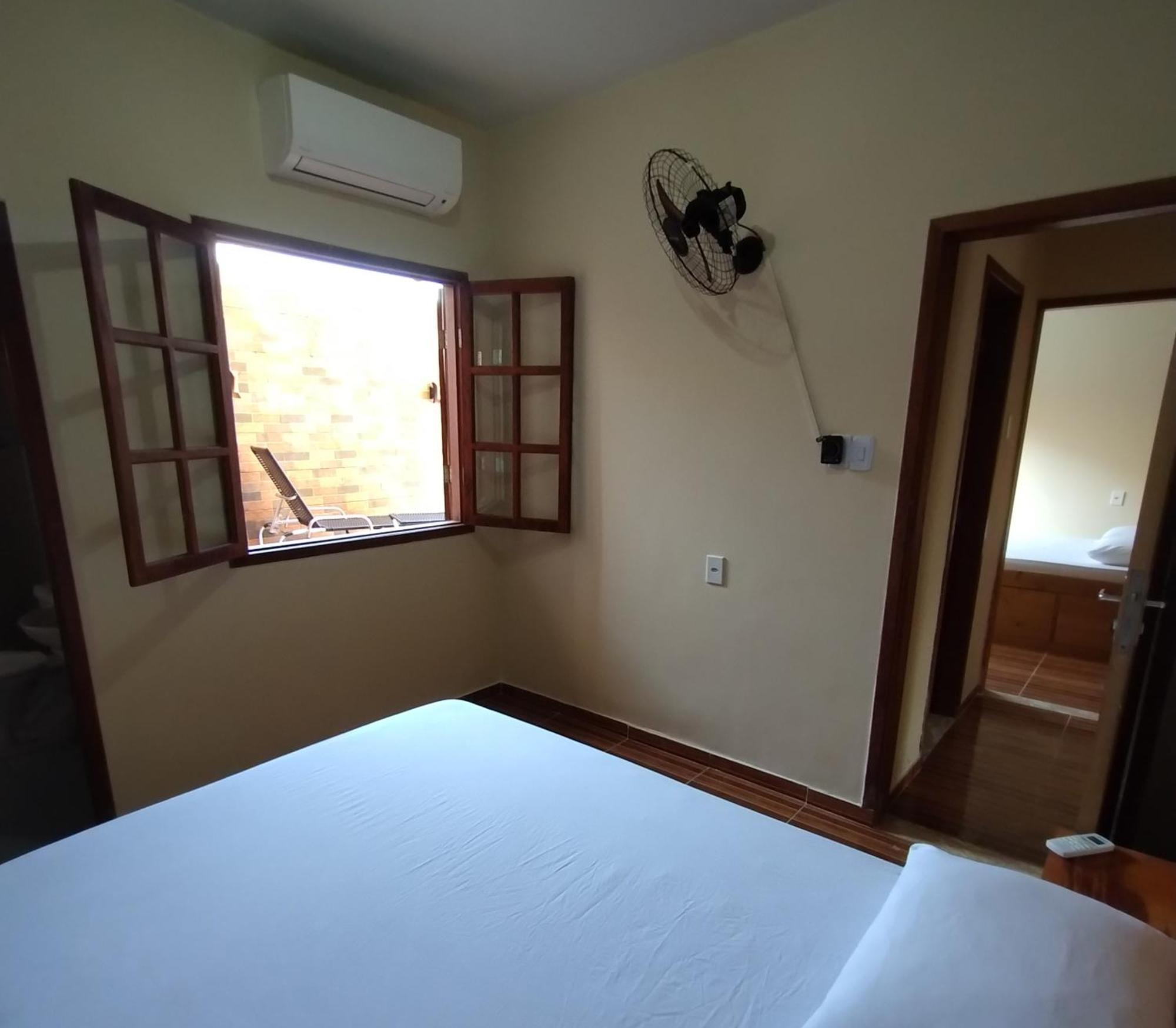 Casa Amarela Da Prainha De Mambucaba - 6 Pessoas Villa Araquari Dış mekan fotoğraf