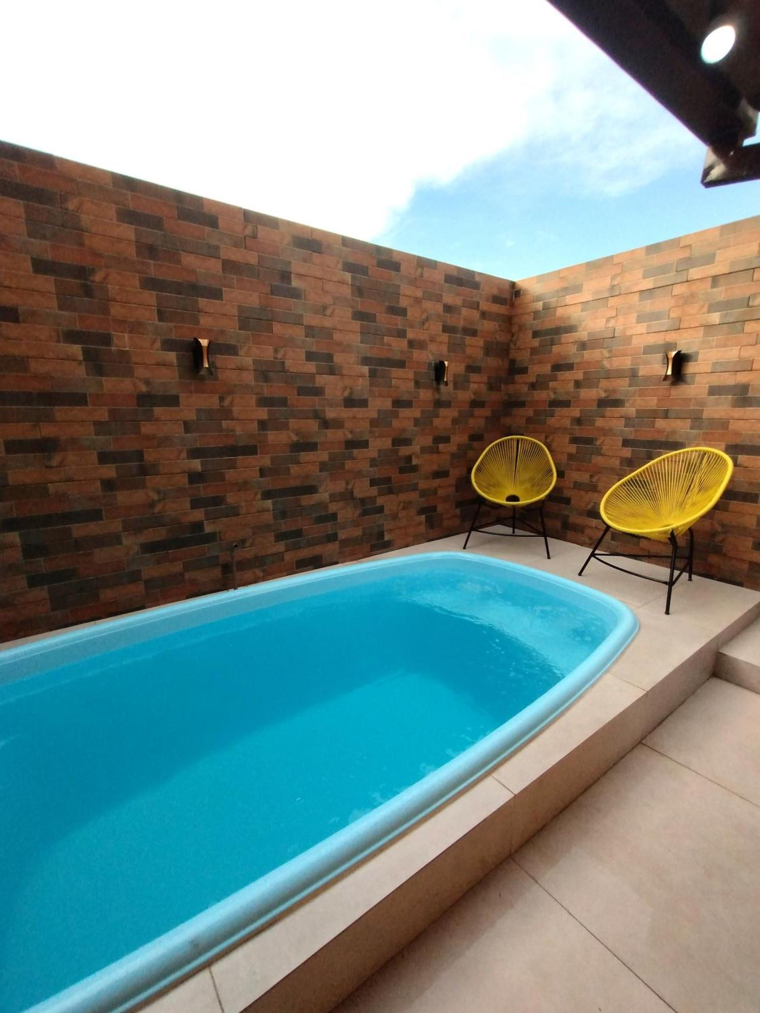 Casa Amarela Da Prainha De Mambucaba - 6 Pessoas Villa Araquari Dış mekan fotoğraf